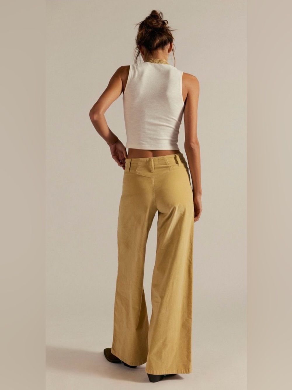 NWT FREE PEOPLE WE THE FREE LIBRE CORD WIDE LEG JEANS FALL LEAF - Picture 2 of 3